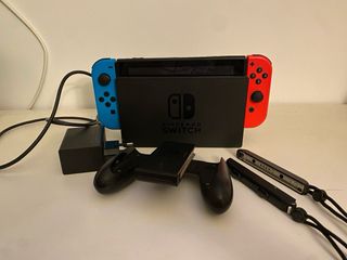 Nintendo Switch Azul y Rojo