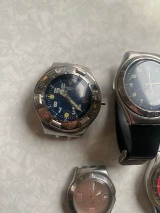 Lote de 5 relojes Swatch para piezas