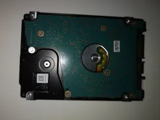 Disco Duro Toshiba 4TB MQ04ABB400 2.5