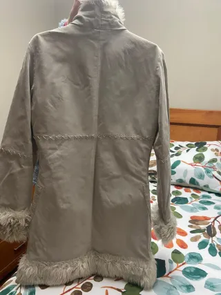 Abrigo ante beige talla M