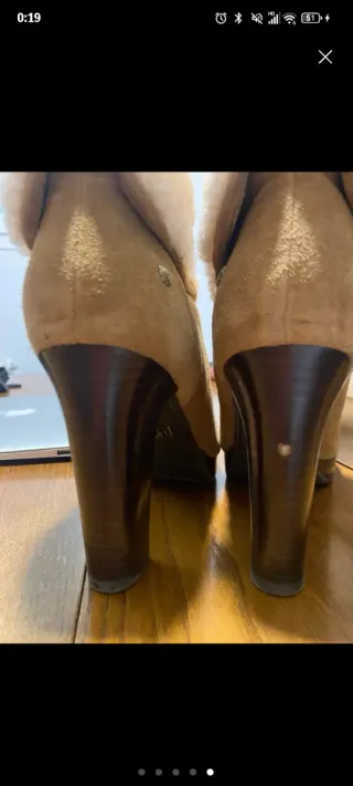 Botas UGG Beige/Marrón Tacon