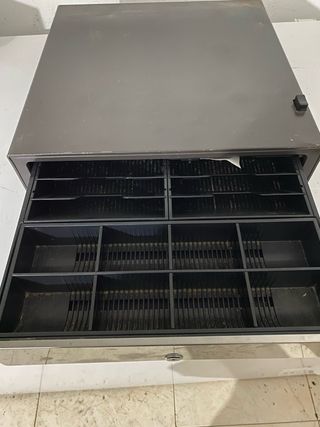 Cajón de caja registradora con llave