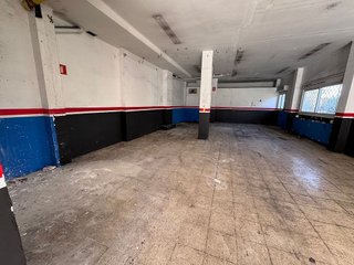 Local comercial en venta en Vinyets - Molí Vell en Sant Boi de Llobregat