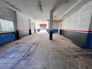 Local comercial en venta en Vinyets - Molí Vell en Sant Boi de Llobregat