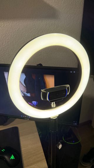 Webcam Logitech C920 + Aro Luz + Trípode