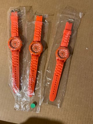 Tres Relojes Nine West Naranja