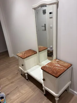 Moble tocador antic/Mueble tocador antiguo