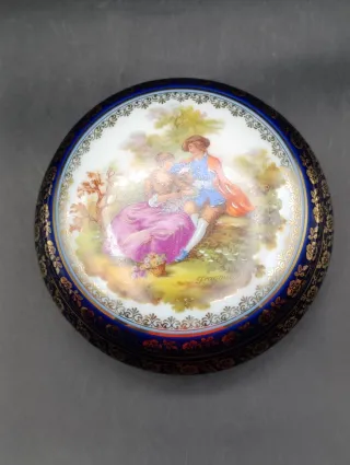 Caja porcelana Limoges Fragonard