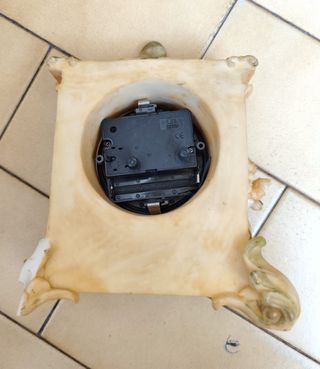 Collezione orologio da tavolo con angioletti.