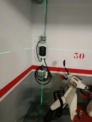 Instalación Puntos Recarga para Coches Eléctricos