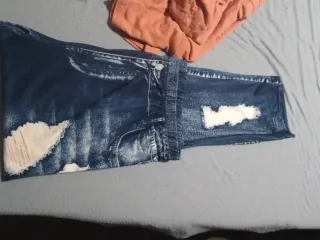 Pantalón Leggings Azul con Efecto Desgastado