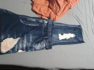 Pantalón Leggings Azul con Efecto Desgastado