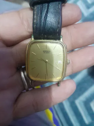 Reloj Seiko Quartz Vintage Dorado