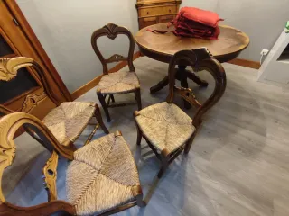 Mesa y 4 Sillas Isabelinas Comedor Artesanas