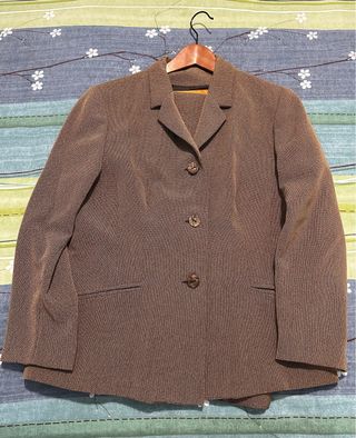 Traje de chaqueta y pantalón Meyerling marrón