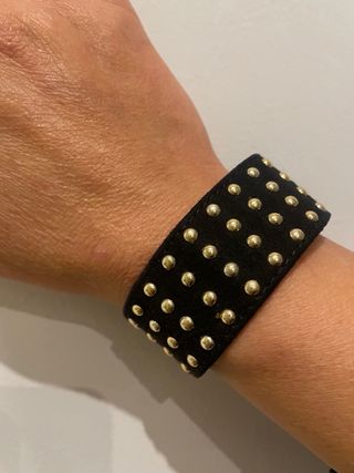 Bracciale punk borchie oro nero