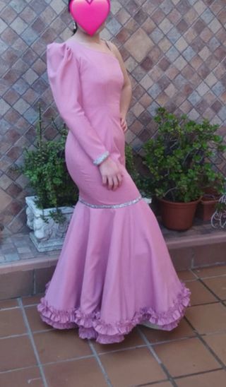 Vestido de flamenca rosa