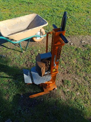 Rachadora / Astilladora de leña DUOCUT