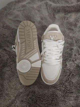 Zapatos Louis Vuitton Beige y Blanco