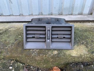 Grelha Sofagem Renault Clio