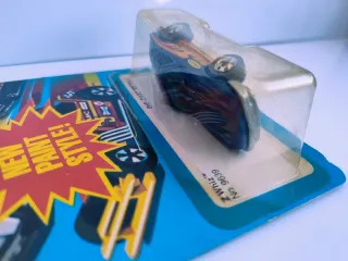 Hot Wheels Z Whiz No. 9639 Die-Cast