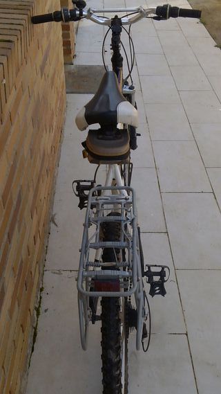 Bicicleta MTB Gotty Bianca e Nera