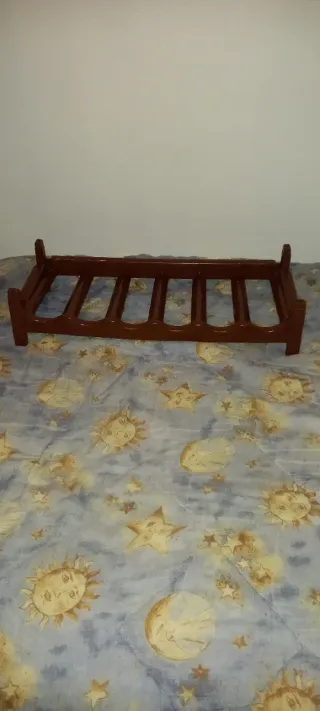 5 Botelleros de madera marrón 3 euros unidad