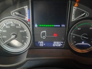 Camión DAF 530 XF seminuevo