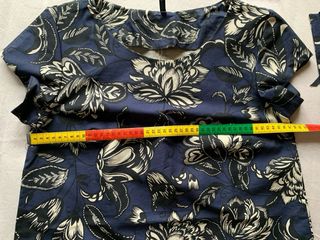 Abito a trapezio Individuals fantasia floreale