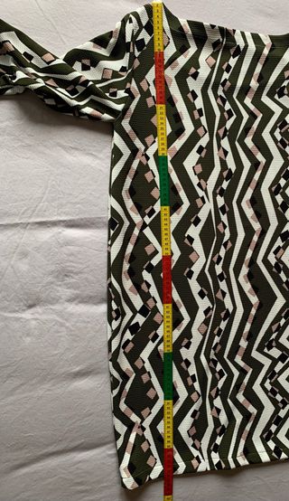 Abito sartoriale fantasia geometrica