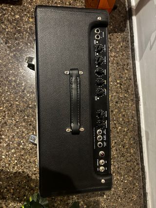 Fender Hot Rod DeVille ML + Flightcase