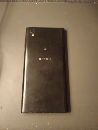 Sony Xperia Nero