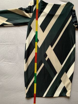 Abito sartoriale fantasia geometrica