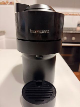 Cafetera Nespresso Negra