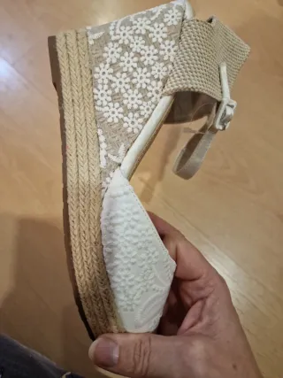 Cuñas para boda Mandarina Leticia Talla 40 blanco