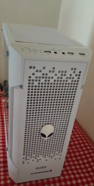 Alienware MOD E5 2680 64GB RAM,RX 590 8GB,1TB SSD