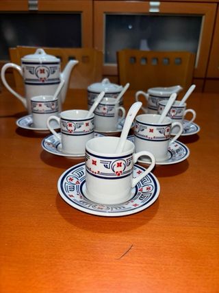 Juego de café de porcelana