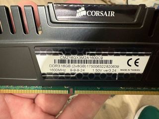 Placa Base Gigabyte + Intel Core i7 + 32GB RAM