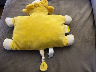 Almohada Peluche Convertible León Estrellas