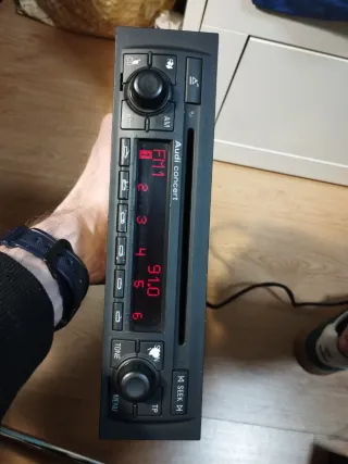 Radio Audi Concert A3 8L