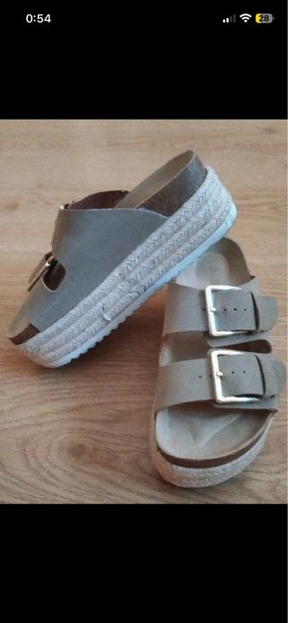 Sandalias Stradivarius Beige Hebillas Doradas