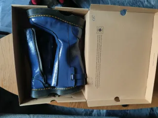 Botas Dr. Martens Buzz HI Charol Azul