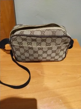 Riñonera Gucci Beige y Marrón