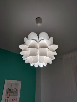 Lámpara de techo de papel