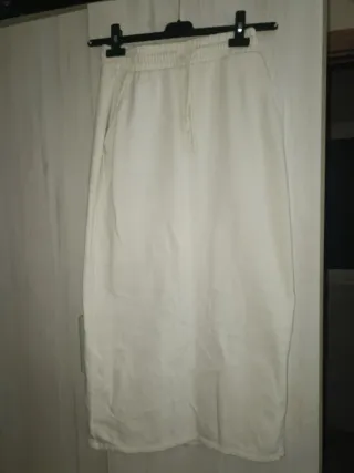 Falda Zara Beige Talla M