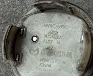 Tapa Central Mazda BBM237190K3954