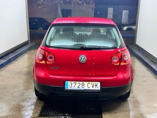 Volkswagen Golf 2003