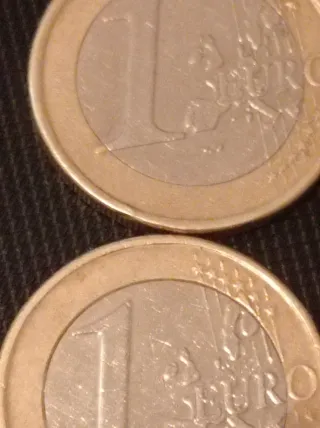 Lote 2 monedas búho 2002