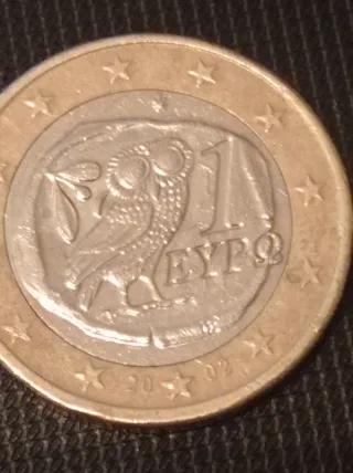 Lote 2 monedas búho 2002