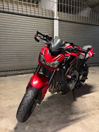 Kawasaki Z900 Roja 900cc Manual